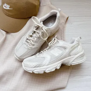 New Balance 530 奶油杏色