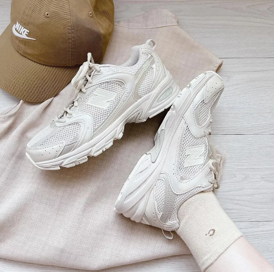 New Balance 530 奶油杏色
